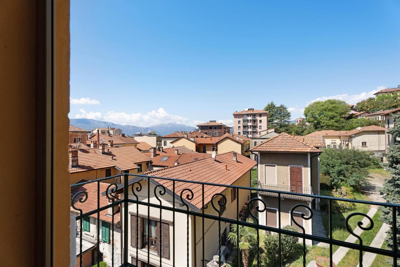Casa Centro Laveno Mombello 外观 照片